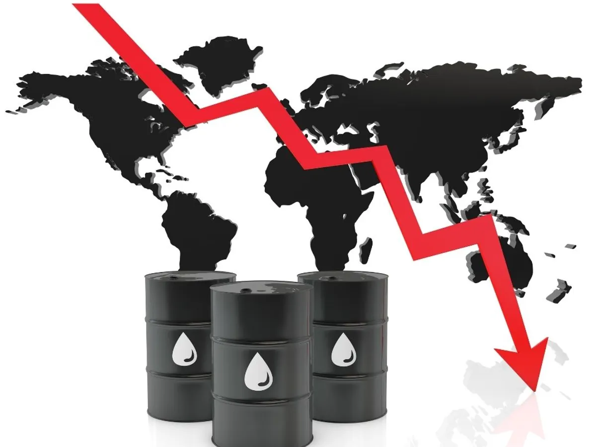 Brent crude tumbles 38% in second quarter, erasing six-month gains