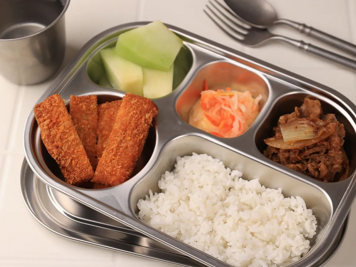 Indonesia's Free Meals Program: Elite Schools Out, Remote Areas In