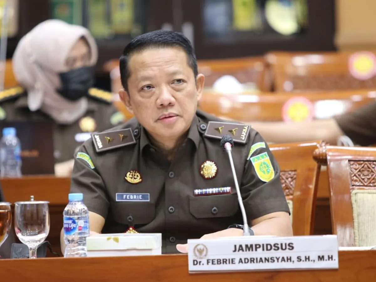 Febrie Adriansyah Mundur dari Jampidsus, Langsung Jadi Tersangka
