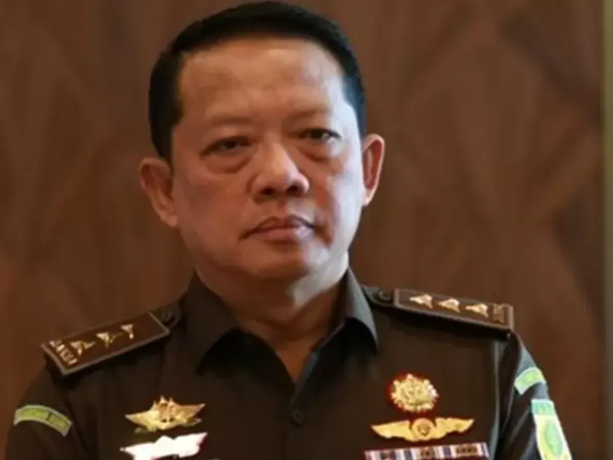 Febrie Diperiksa Perdana sebagai Tersangka, Dicecar 18 Soal