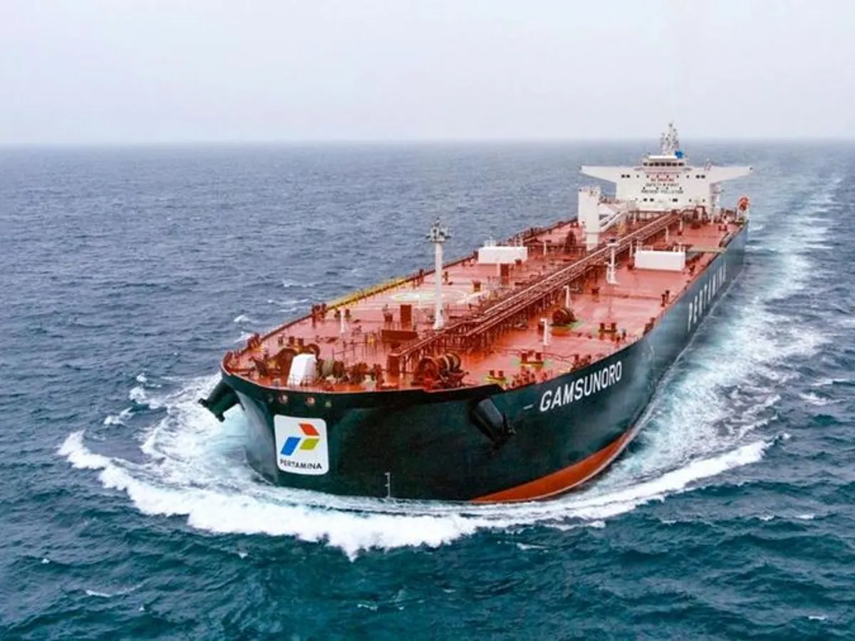 Indonesia's tanker crosses Hormuz as sister ship waits on risk assessment