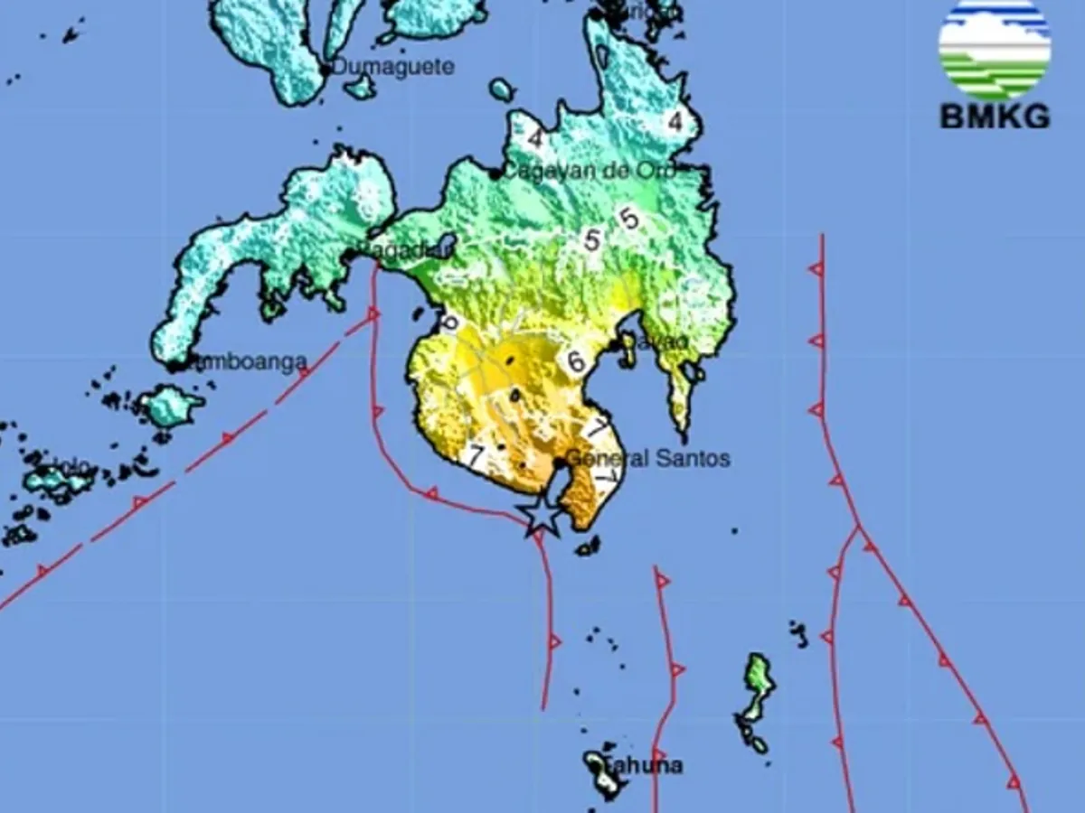 Magnitude 7.7 Earthquake Triggers Tsunami Warnings in Indonesia