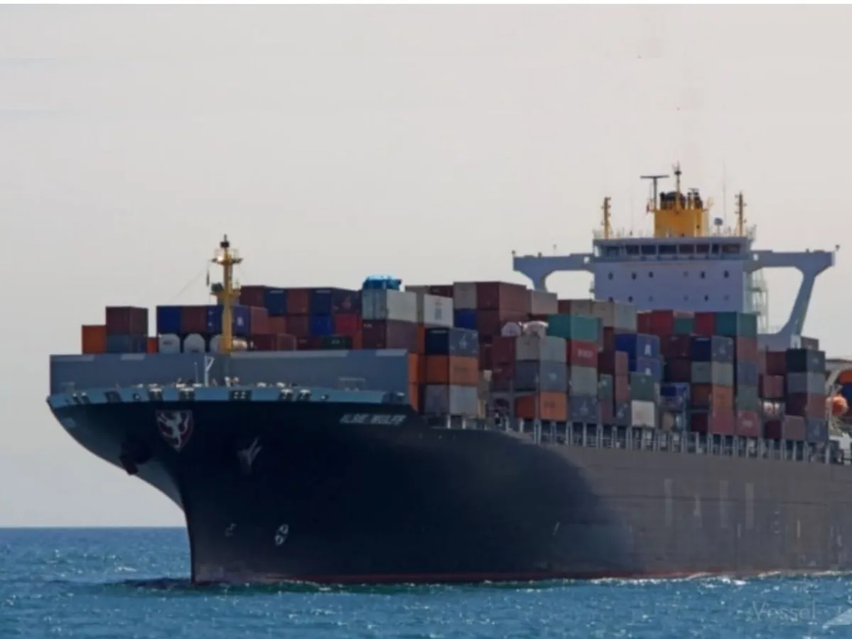 Iran Shuts Hormuz Again After Ship Fire, CENTCOM Strikes 140 Targets