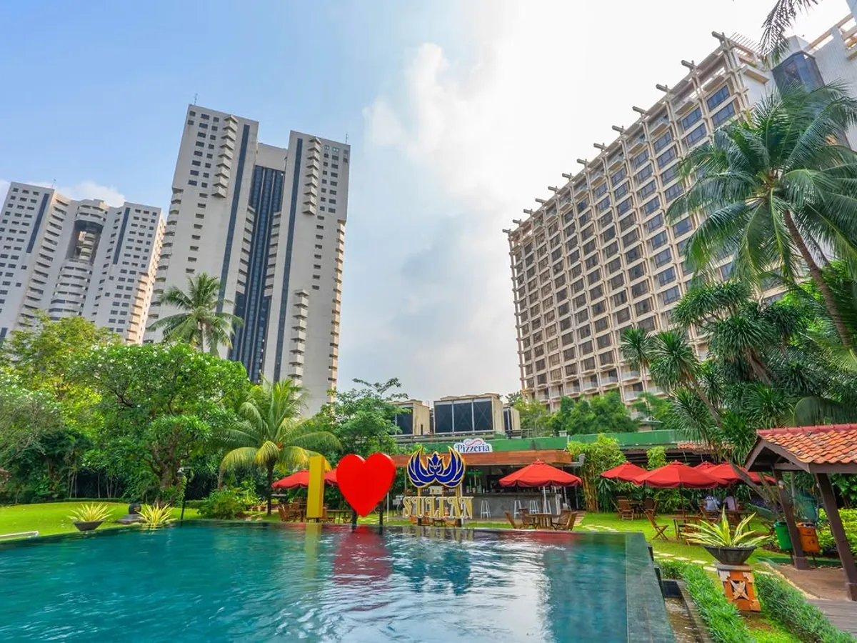 Lahan Hotel Sultan Digugat Rp14,5 Triliun