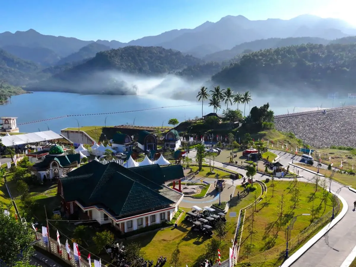 Prabowo Inaugurates Five Dams Worth Rp9.79 Trillion in NTB
